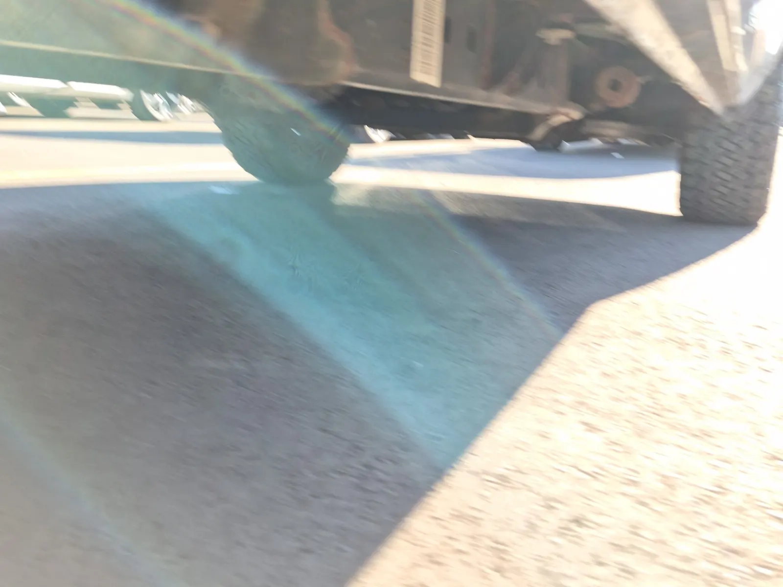 Undercarriage - Passenger Photo