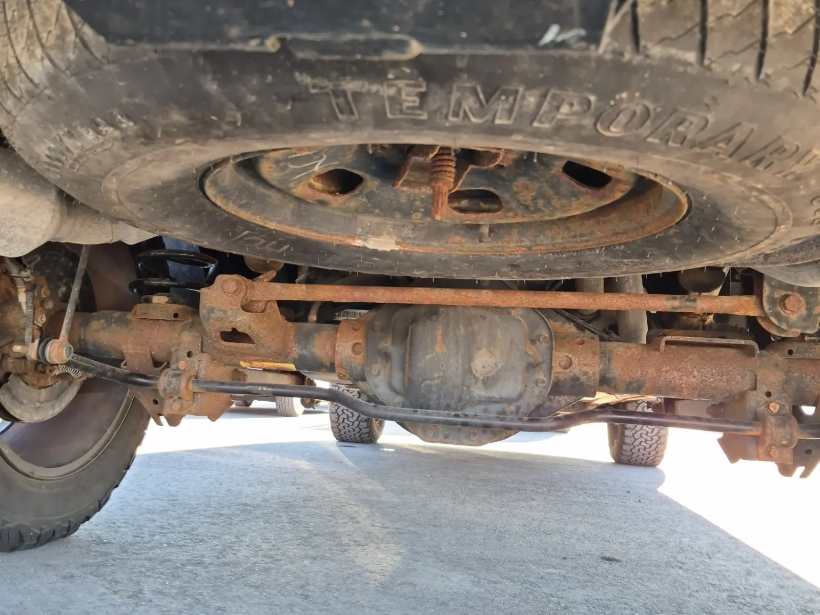 Spare Tire & Wheel Photo