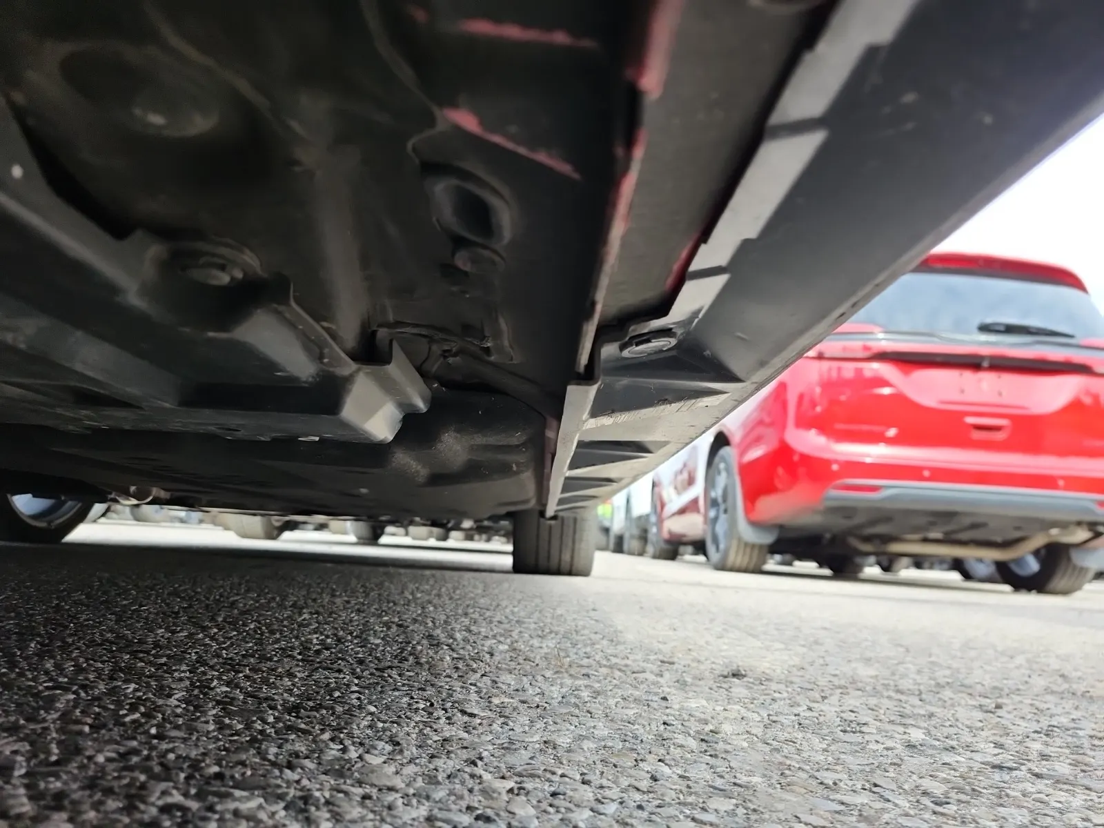 Undercarriage - Passenger Photo