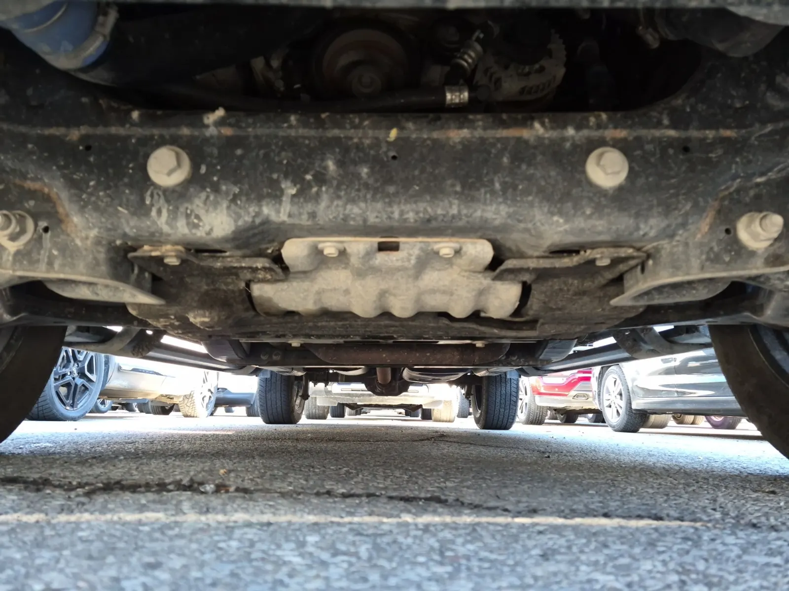 Undercarriage - Front Photo