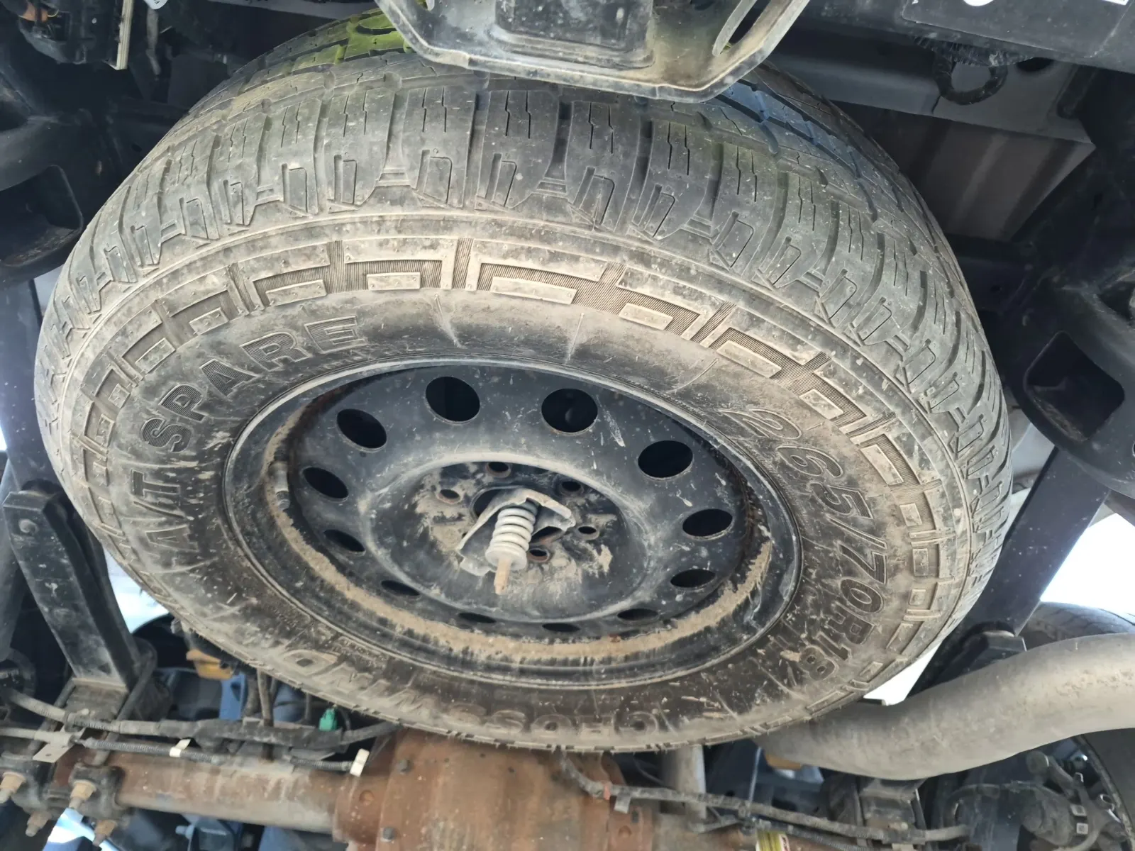 Spare Tire & Wheel Photo