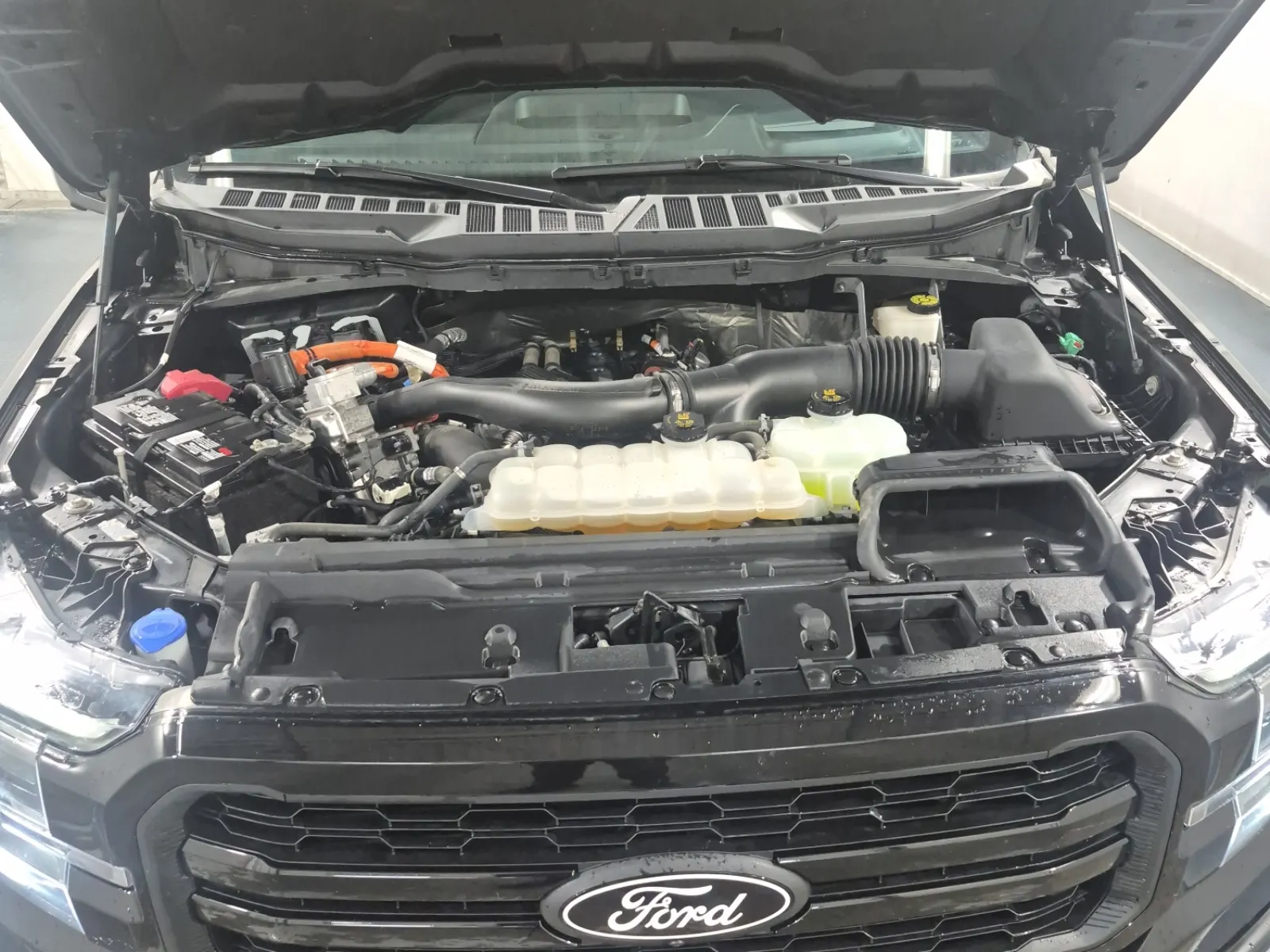 Engine Photo