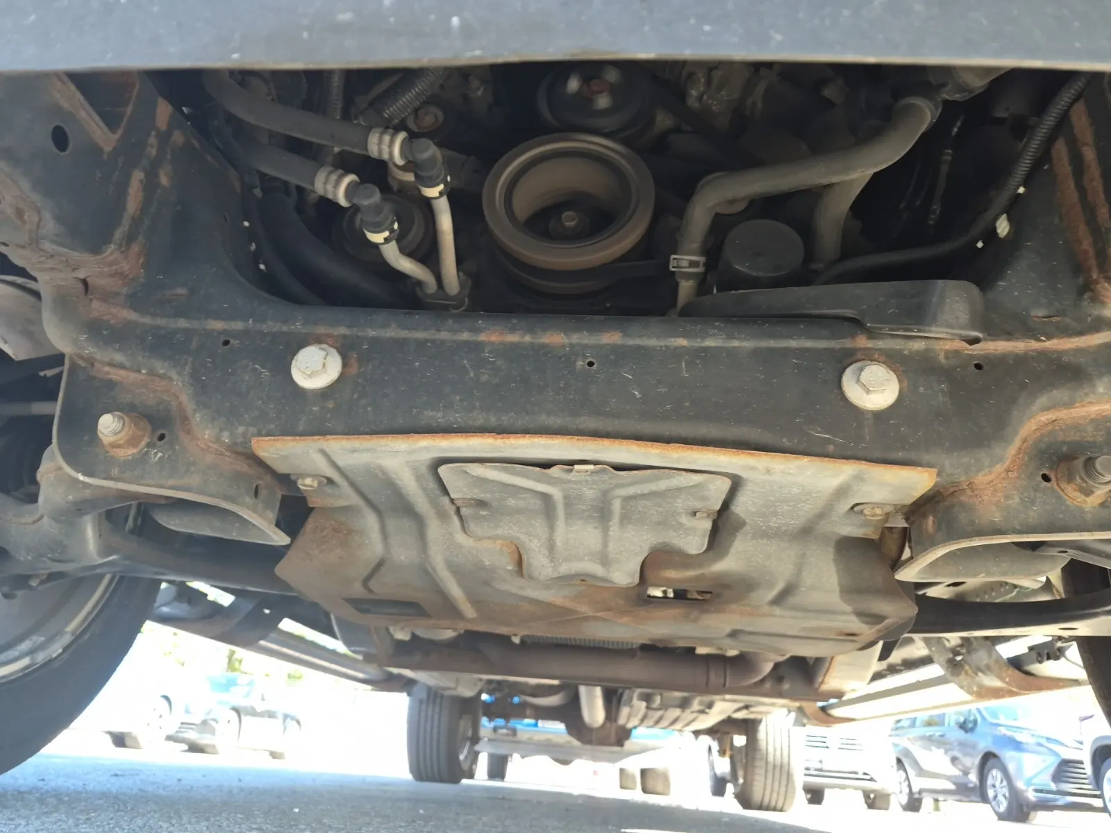 Undercarriage - Front Photo