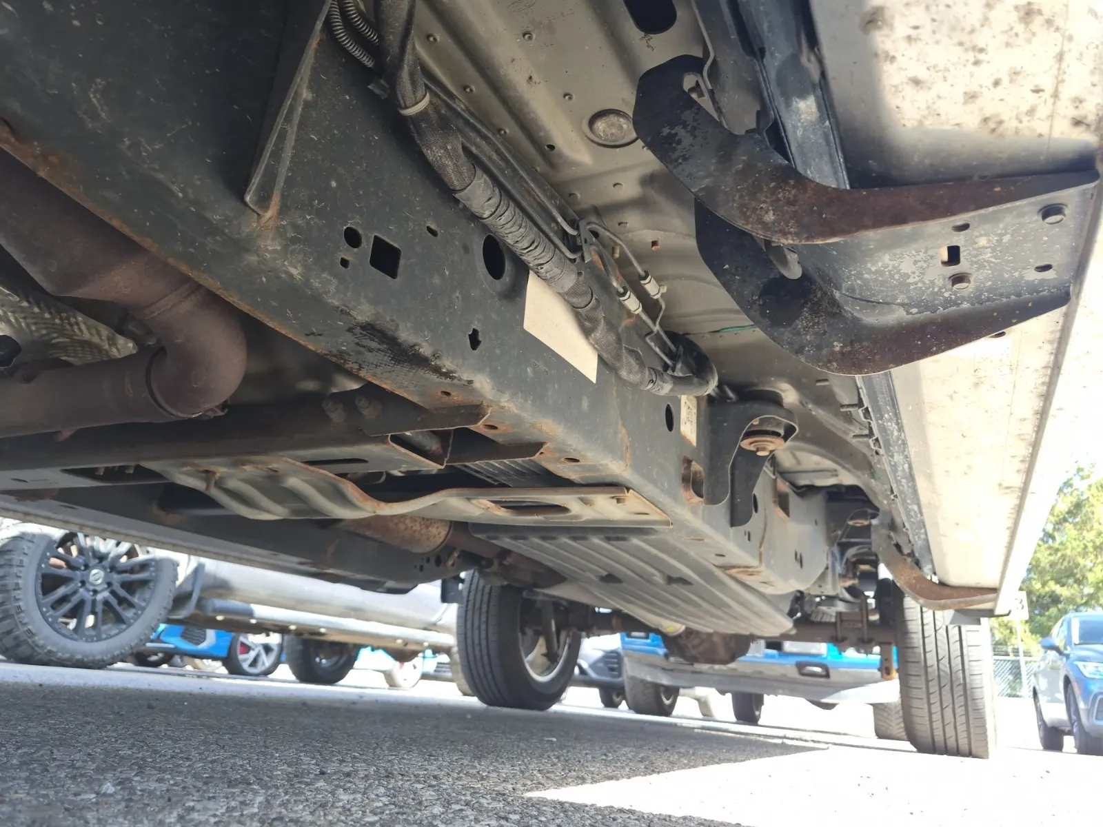 Undercarriage - Driver Photo