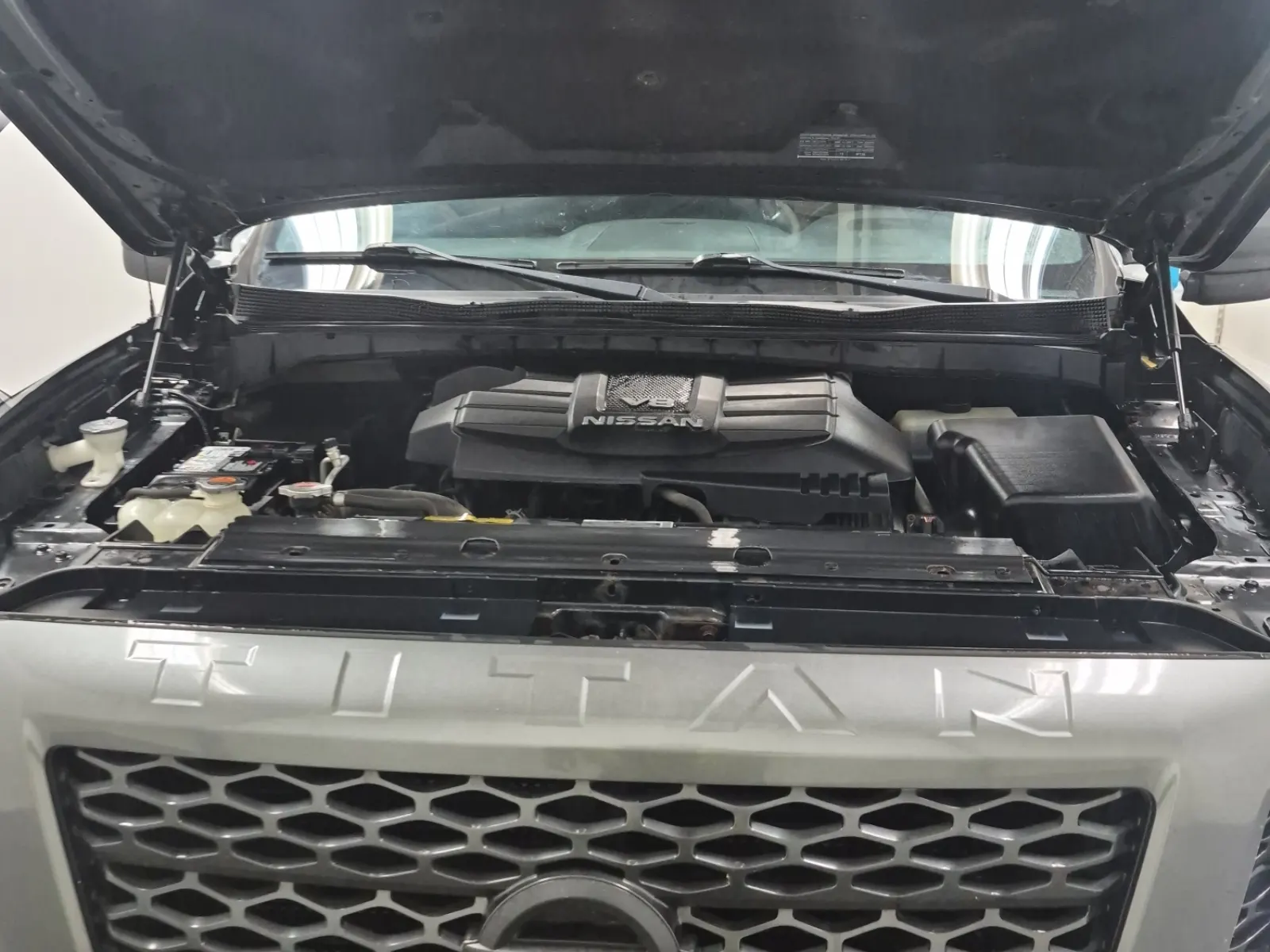 Engine Photo