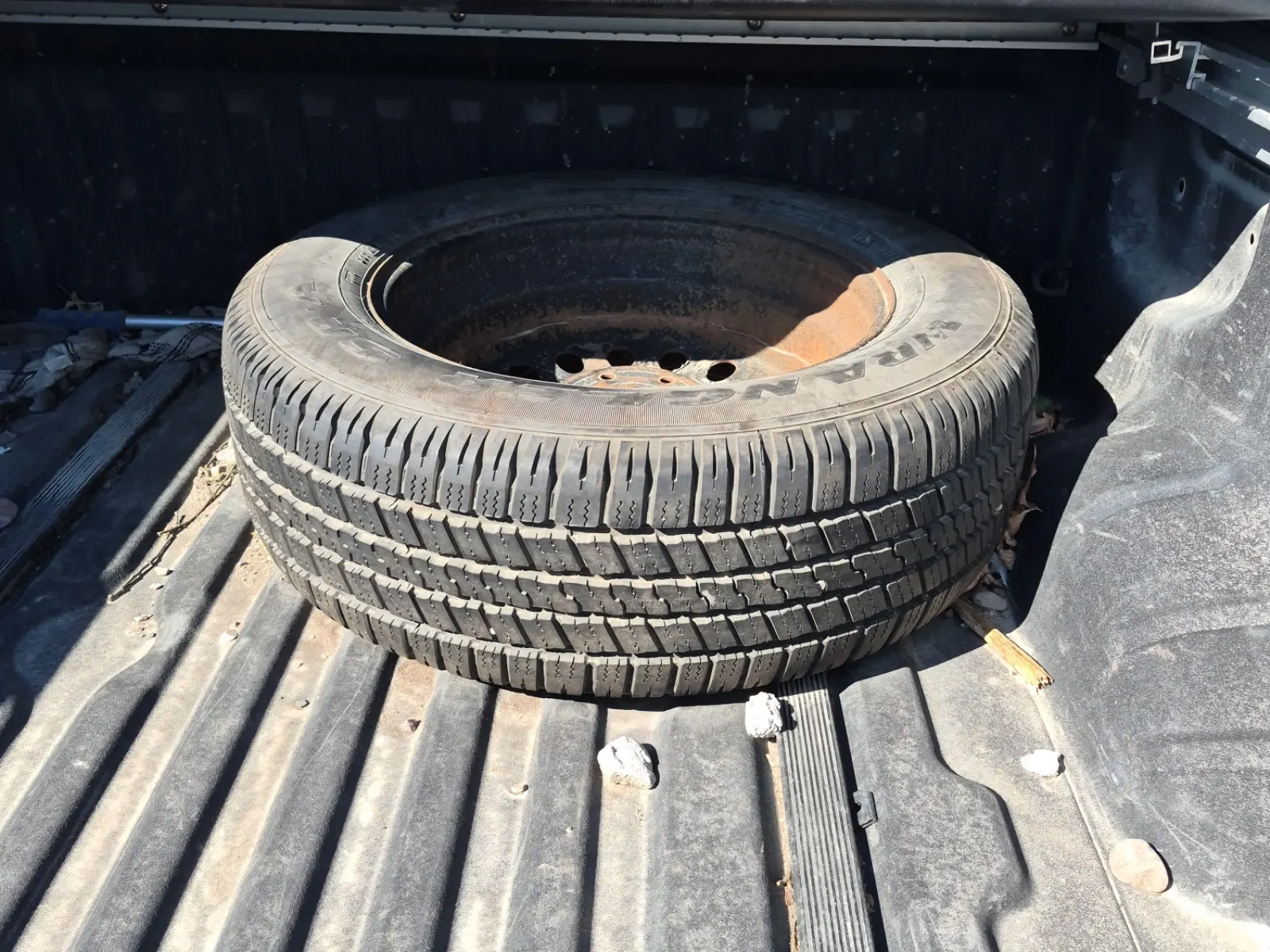 Spare Tire & Wheel Photo