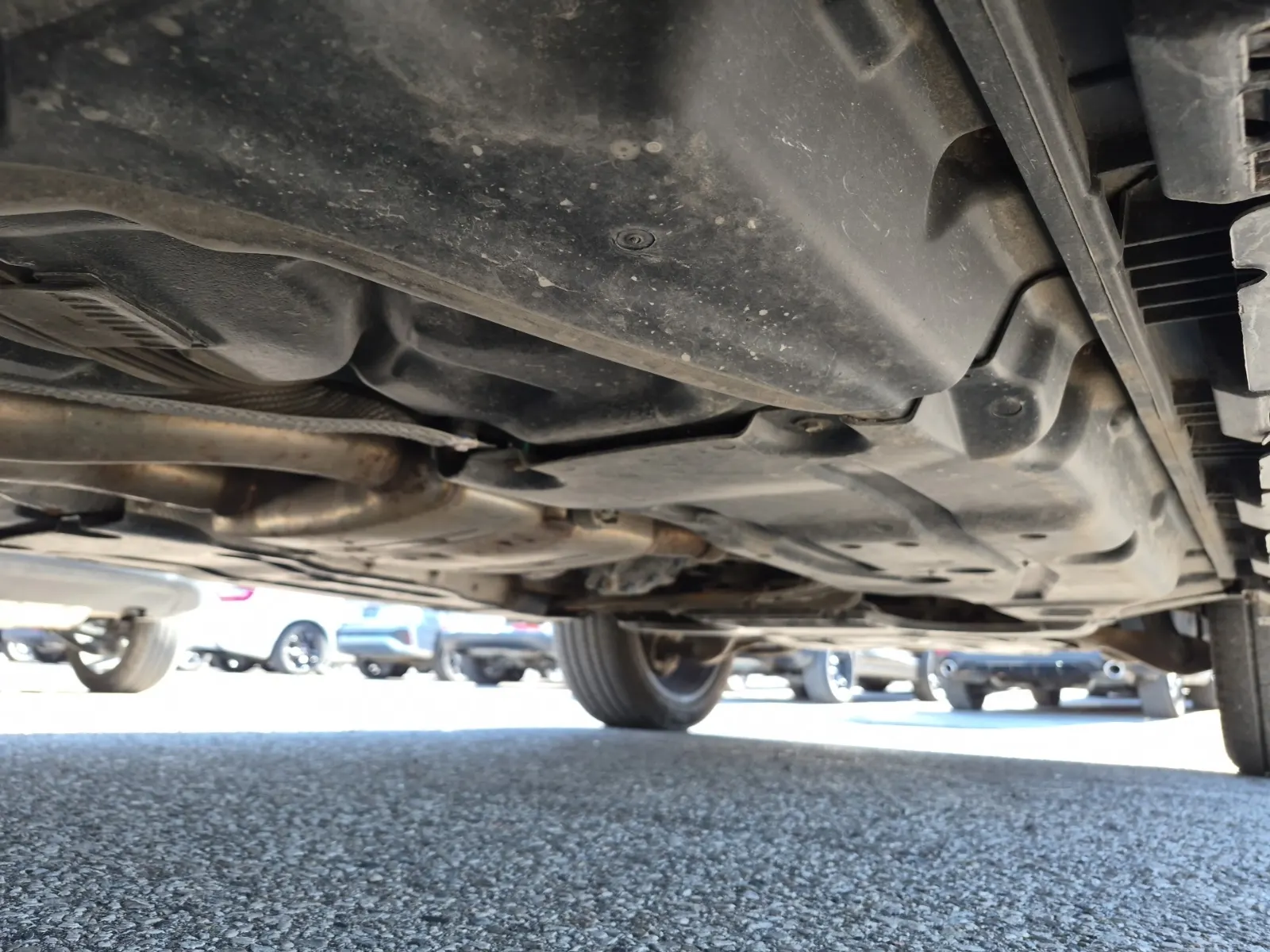 Undercarriage - Passenger Photo