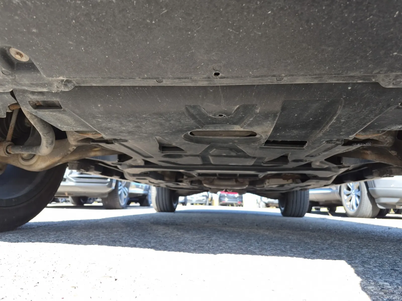 Undercarriage - Front Photo