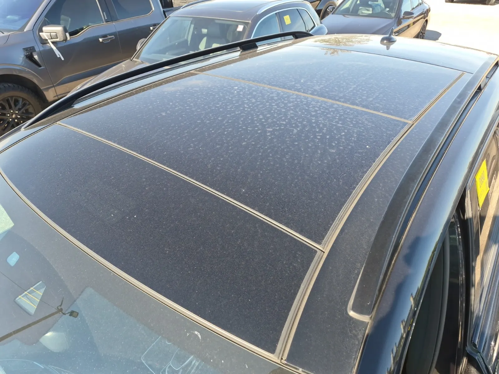 Exterior Roof Photo