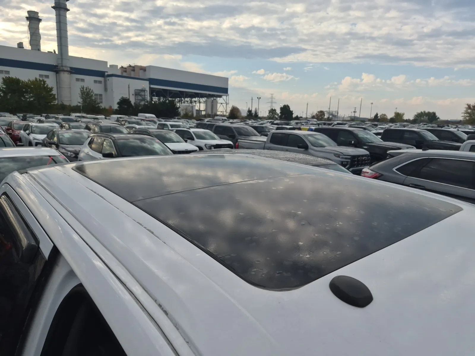 Exterior Roof Photo