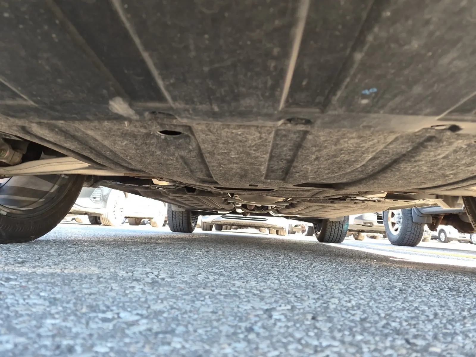 Undercarriage - Front Photo