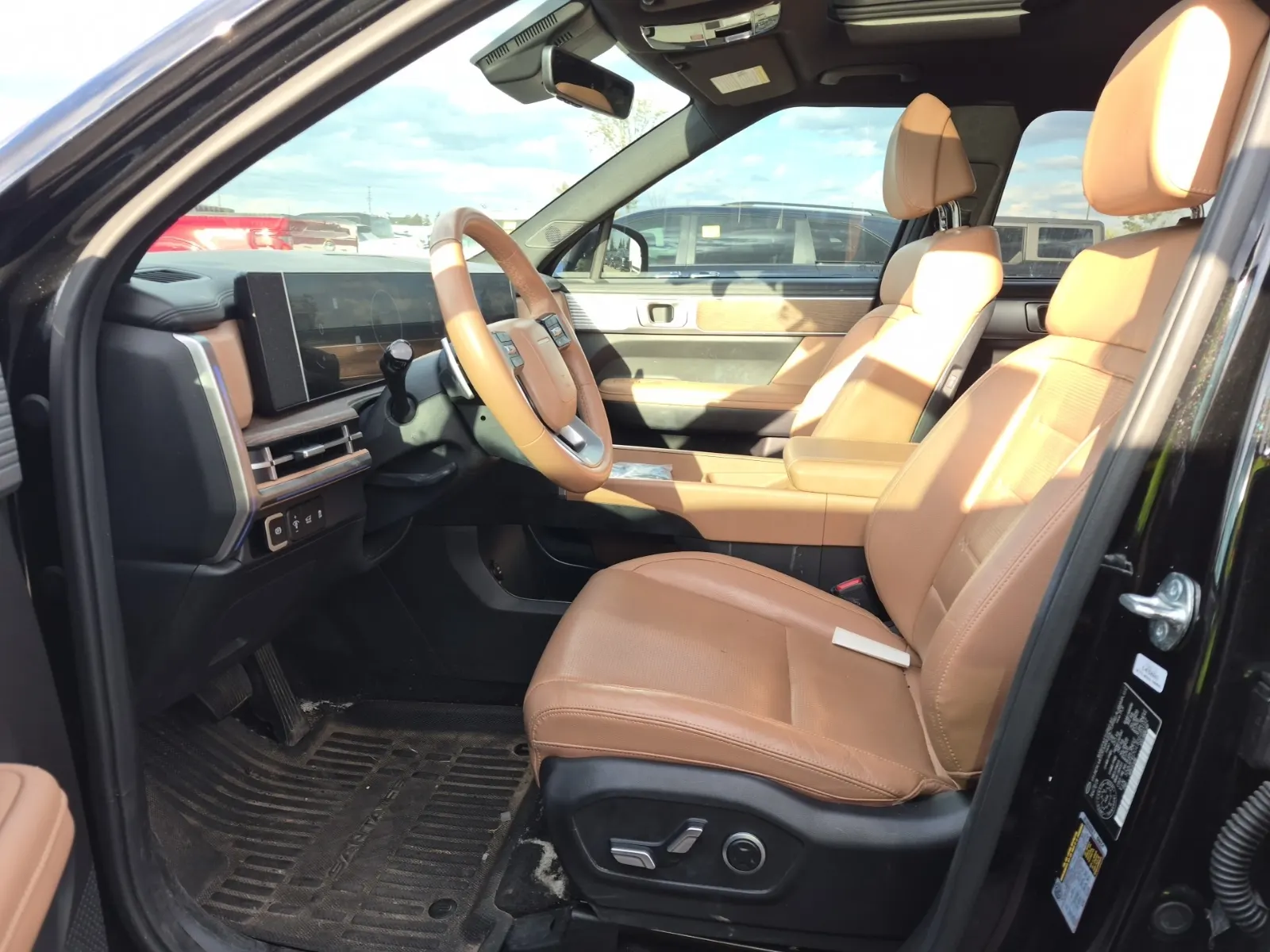 Front Interior Photo