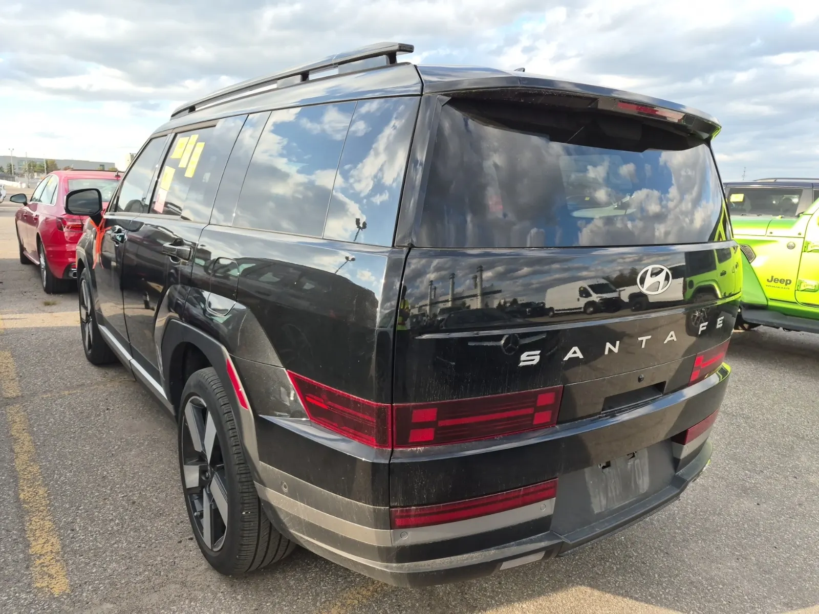 Driver Rear 3/4 Photo