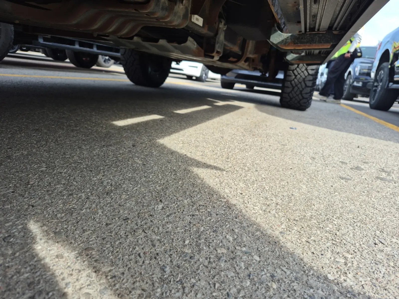 Undercarriage - Driver Photo