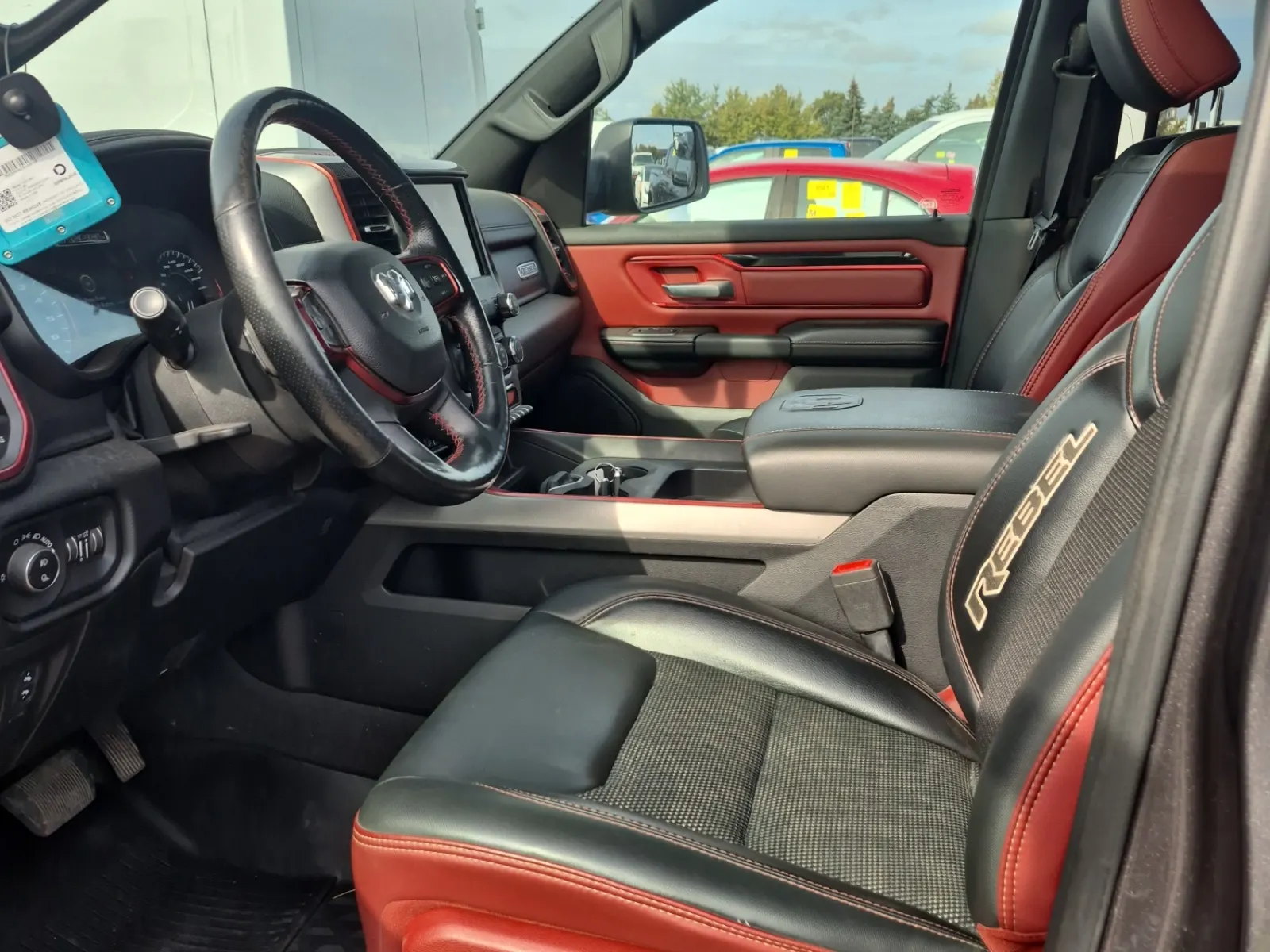 Front Interior Photo