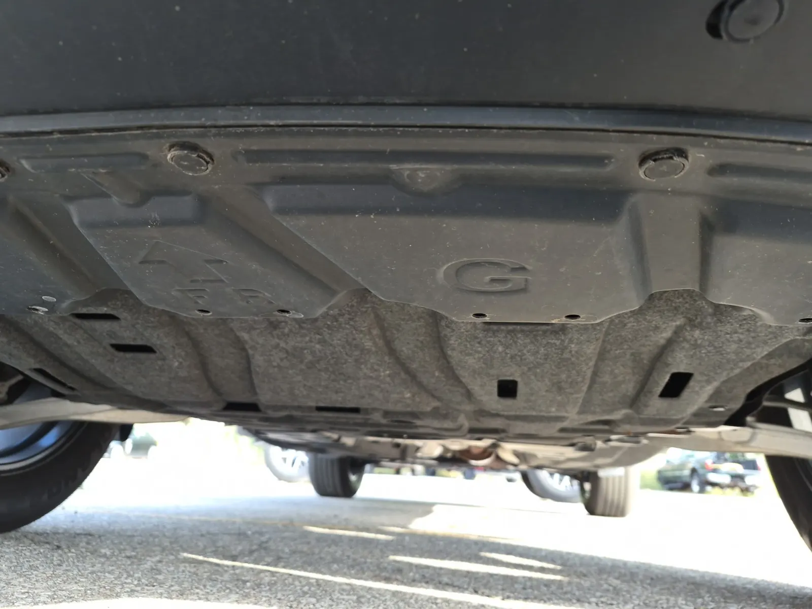 Undercarriage - Front Photo