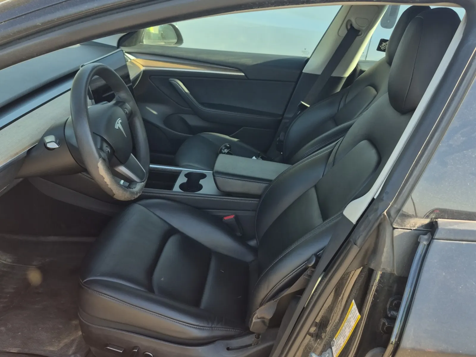 Front Interior Photo