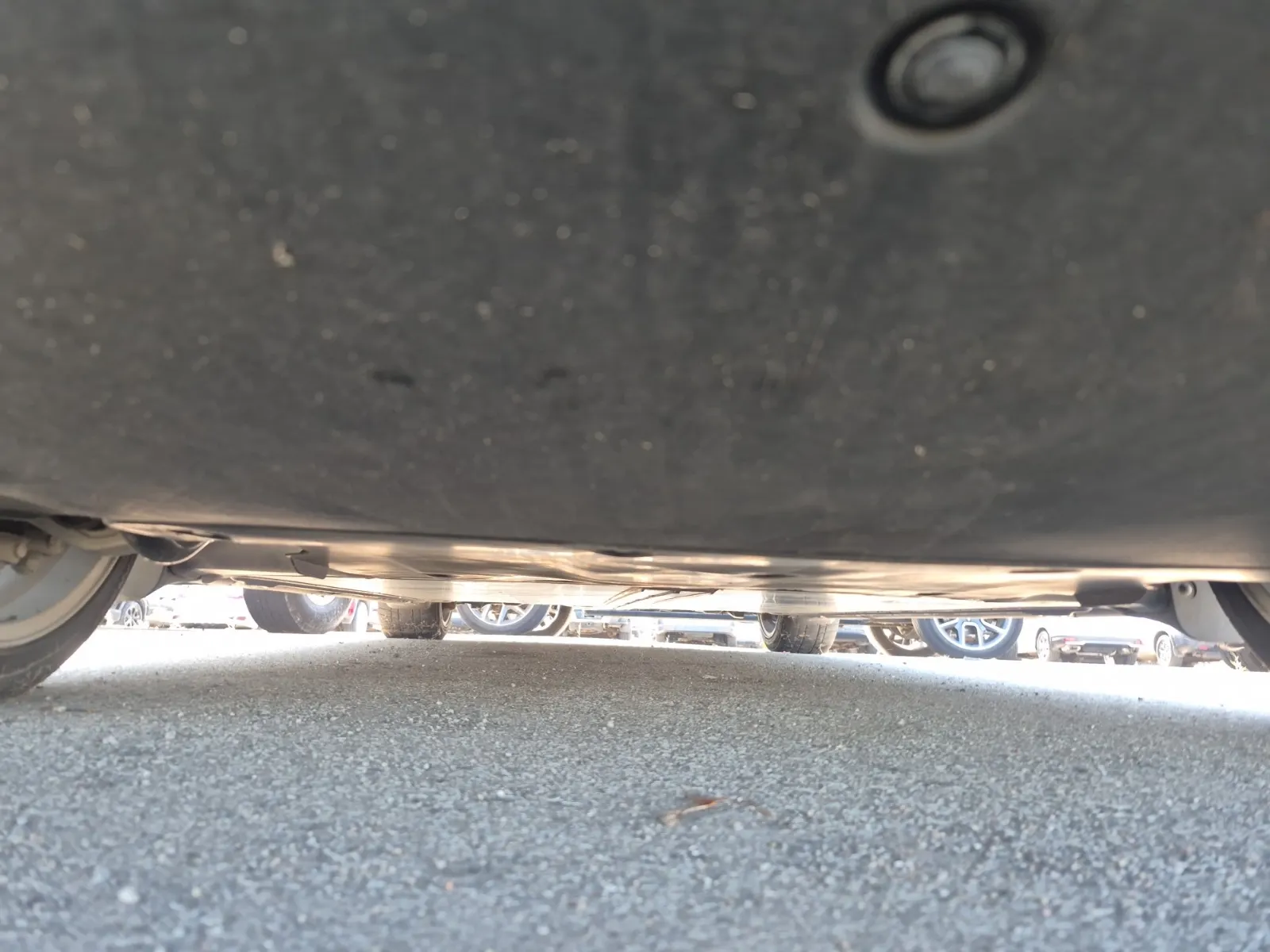Undercarriage - Front Photo