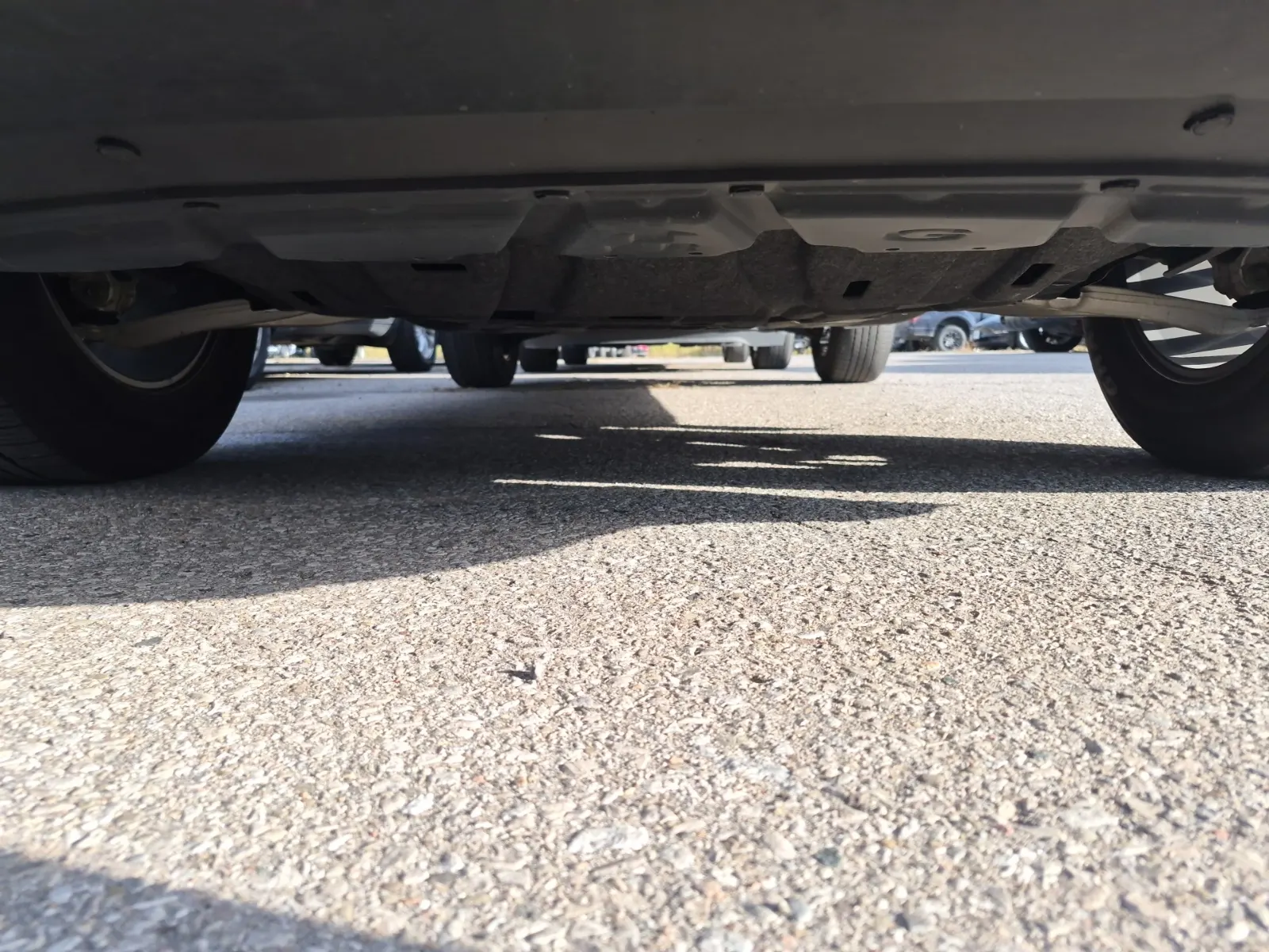 Undercarriage - Front Photo