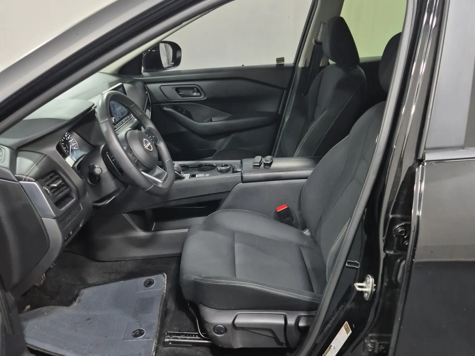 Front Interior Photo