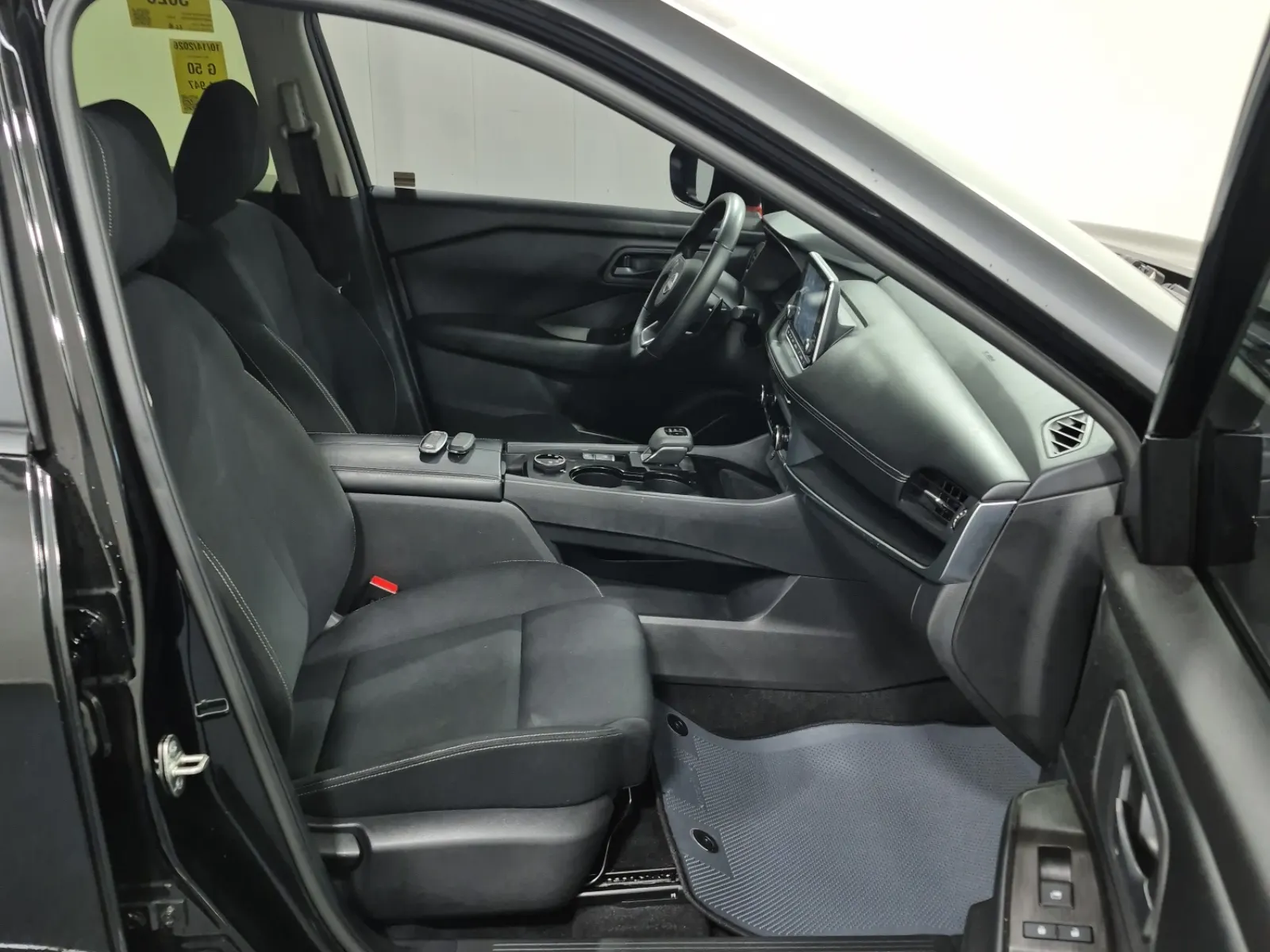 Right Side Interior Photo