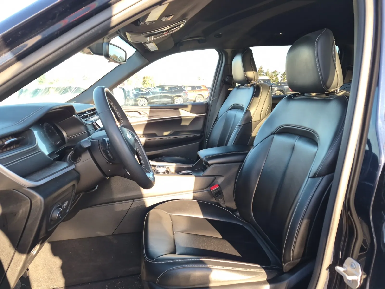 Front Interior Photo
