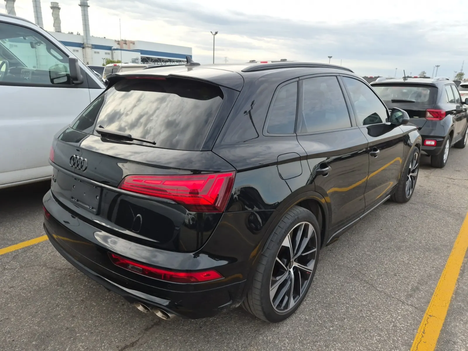 Passenger Rear 3/4 Photo