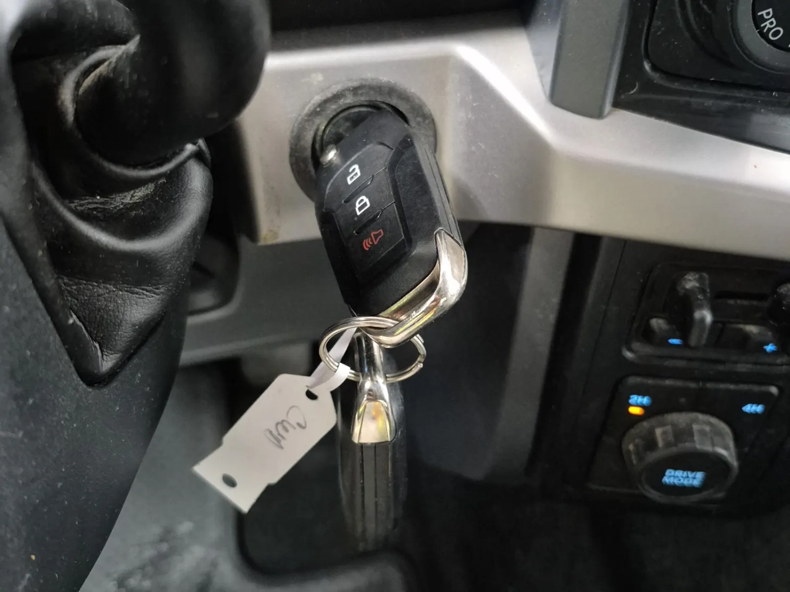 Keys/Fobs/Manual Photo