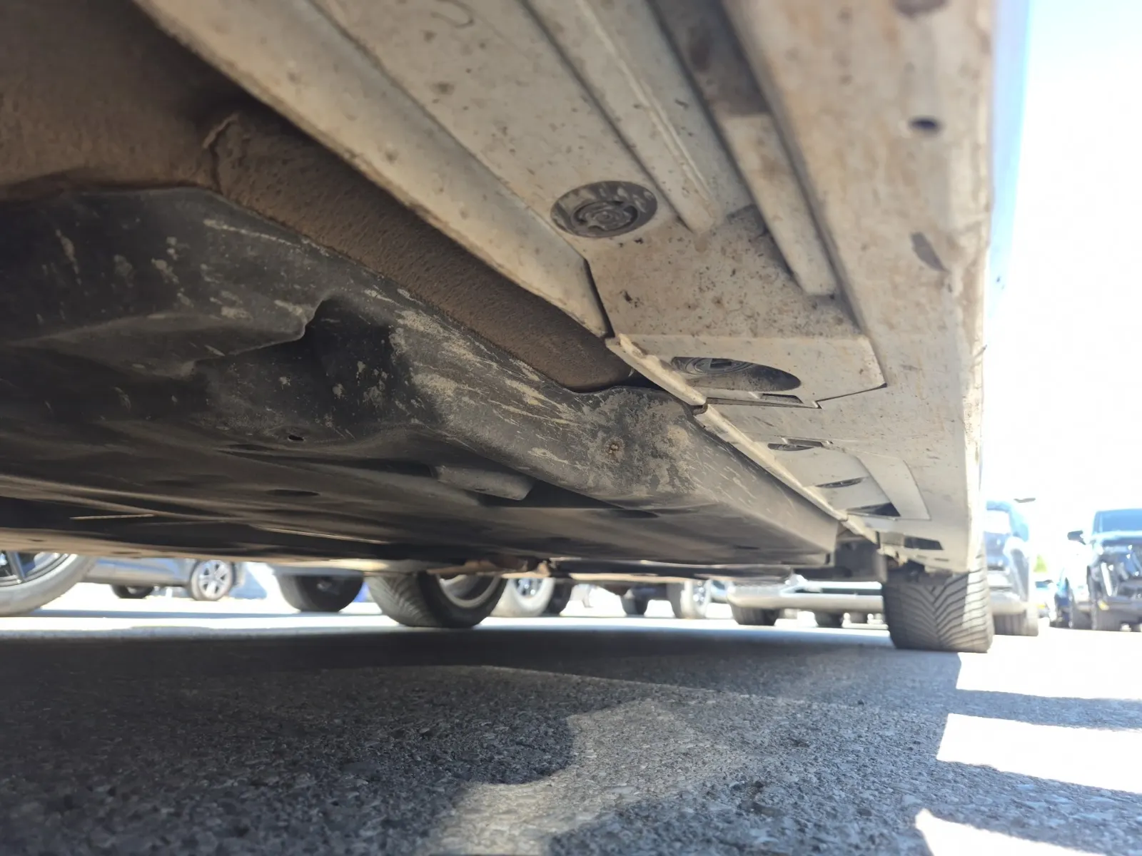Undercarriage - Driver Photo
