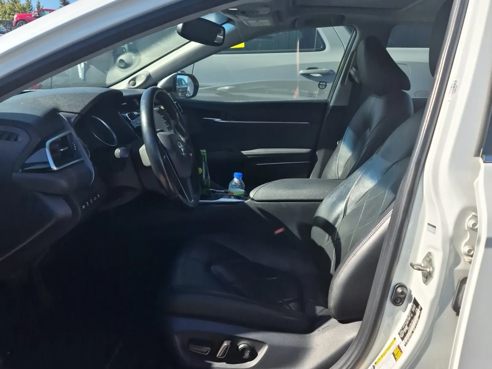 Front Interior Photo
