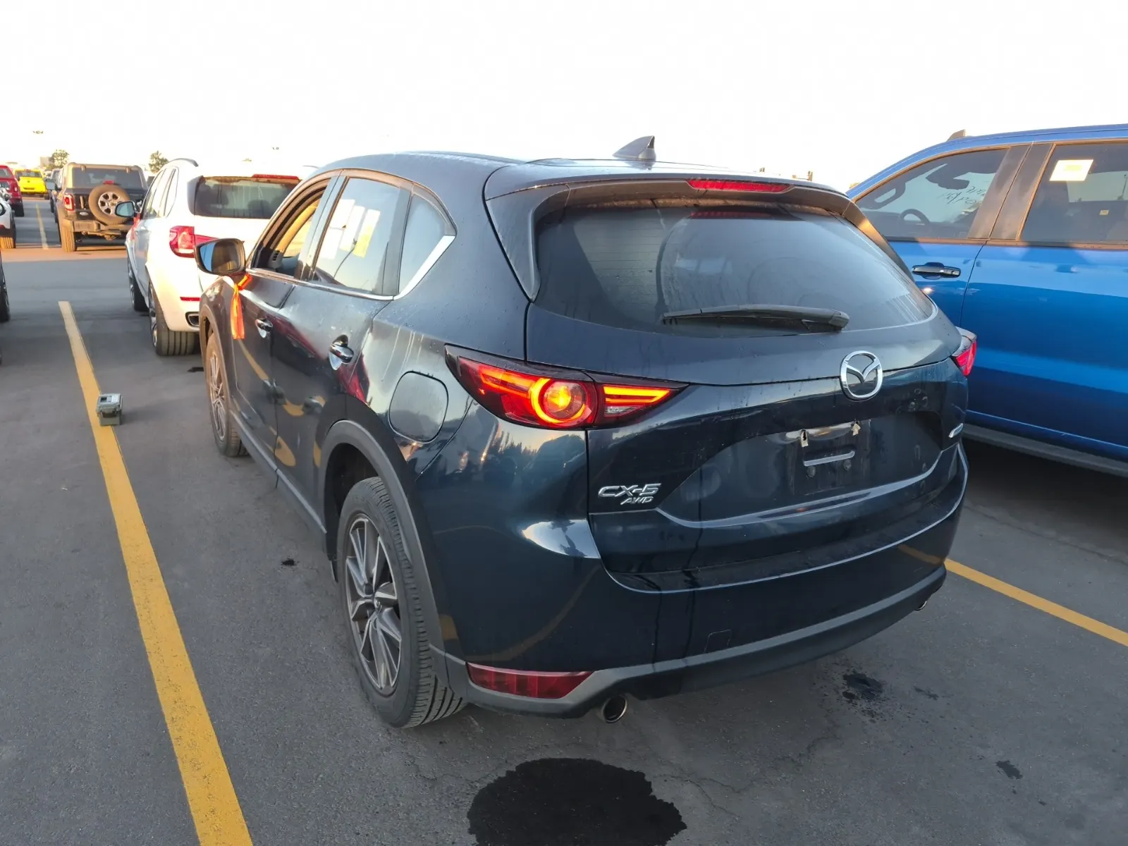 Driver Rear 3/4 Photo