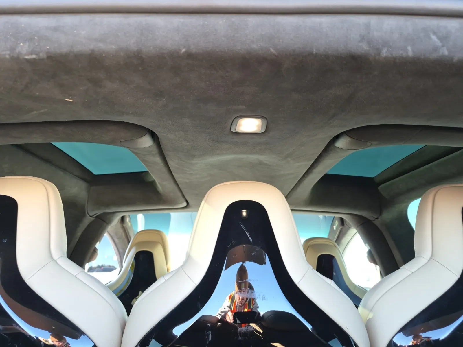 Interior Roof Photo