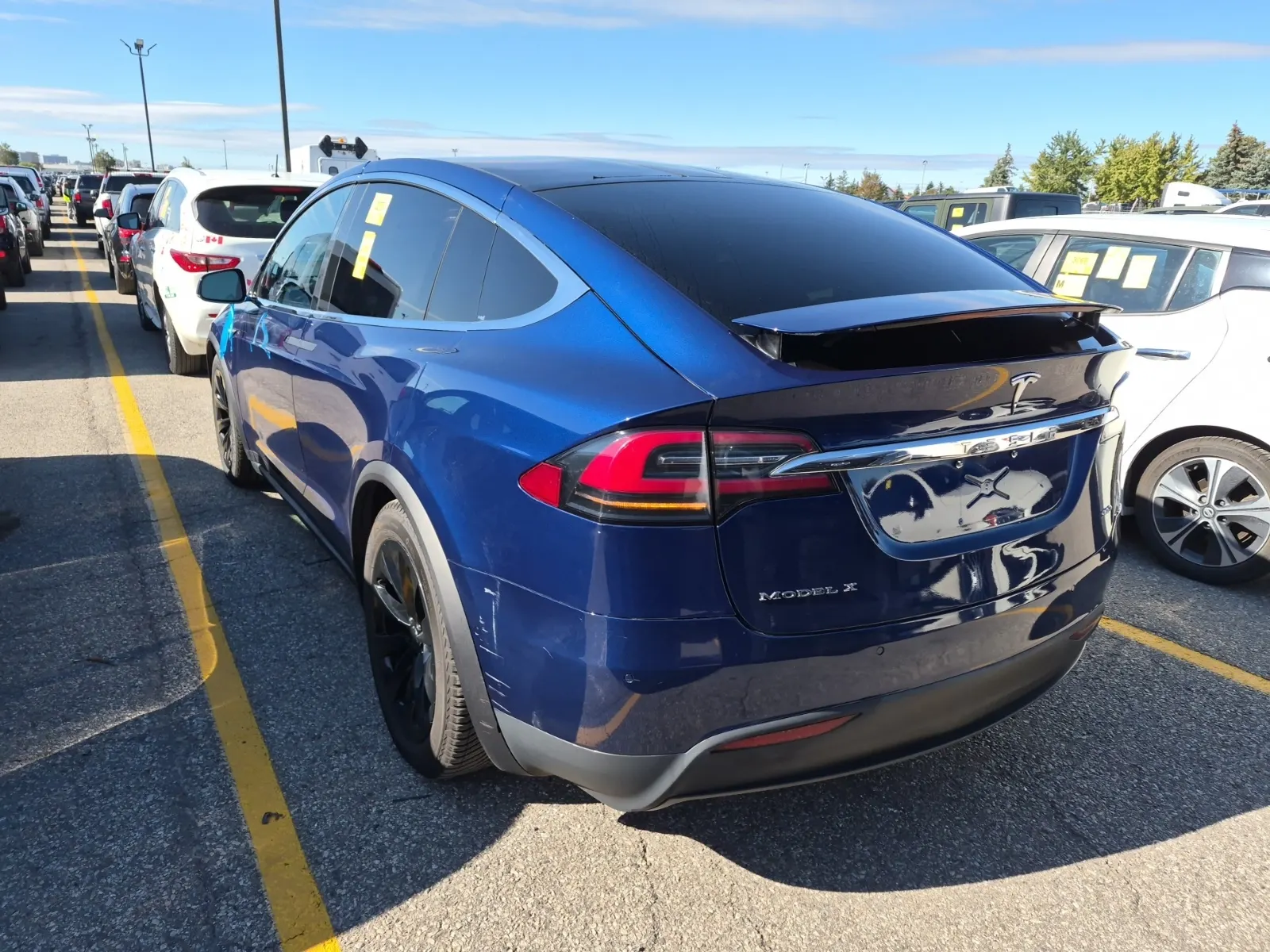 Driver Rear 3/4 Photo