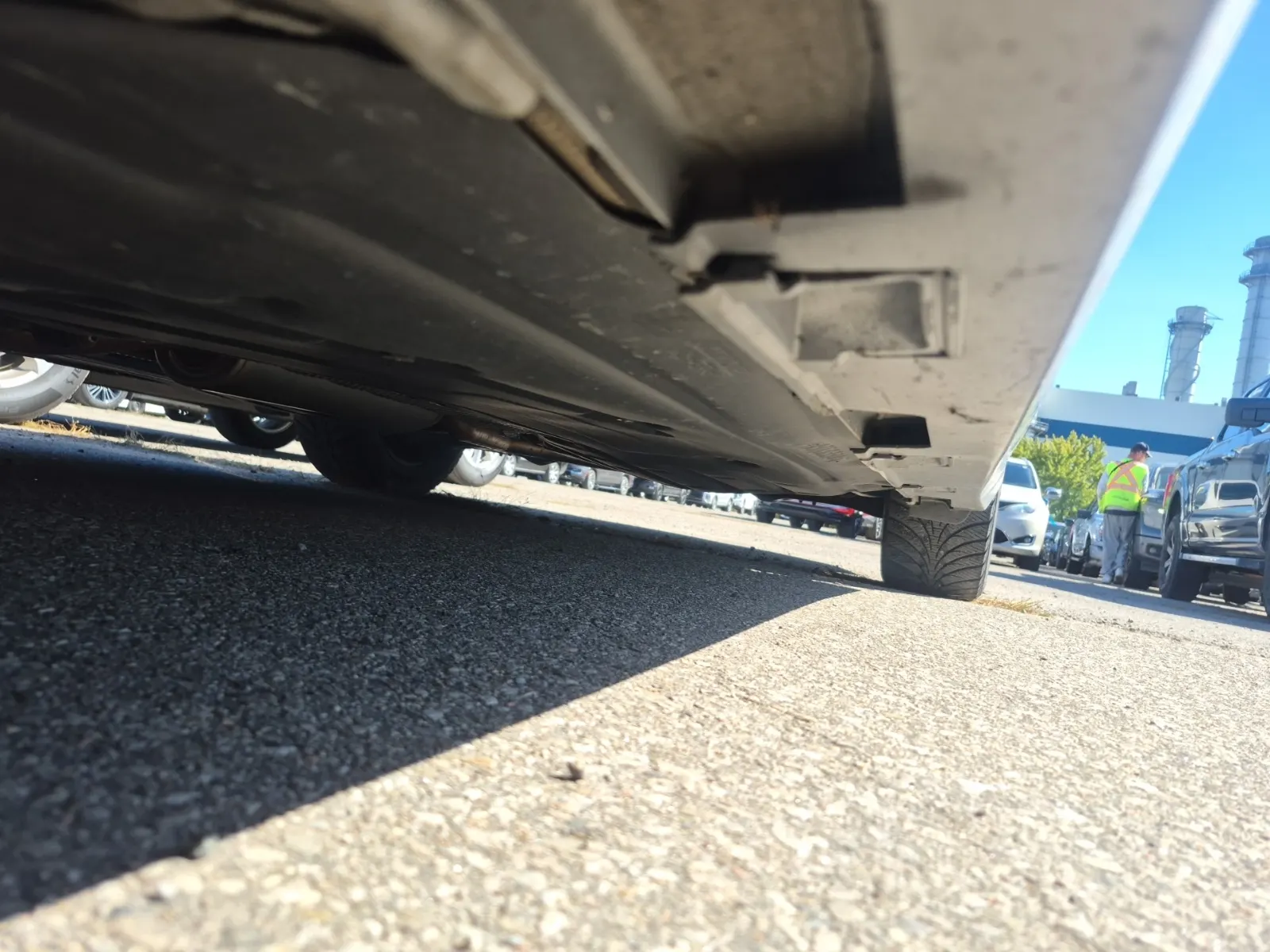 Undercarriage - Driver Photo