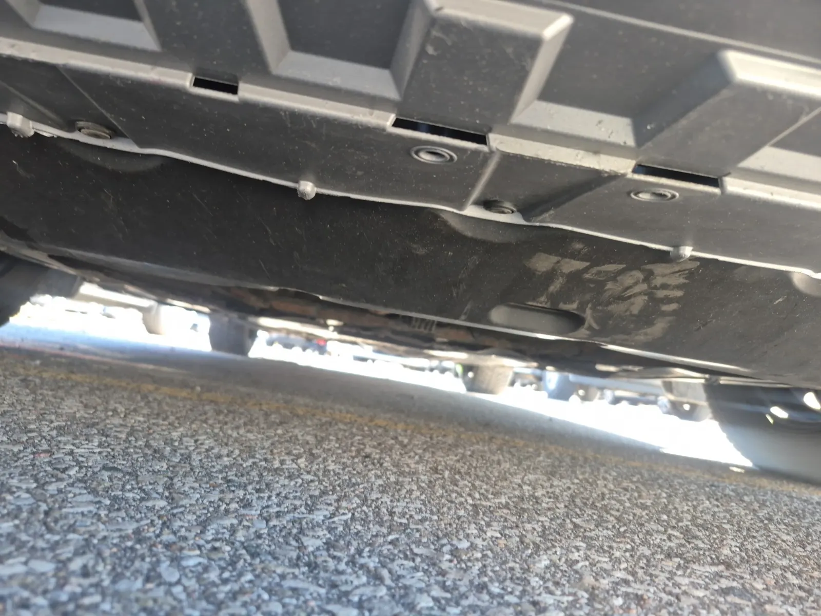 Undercarriage - Front Photo