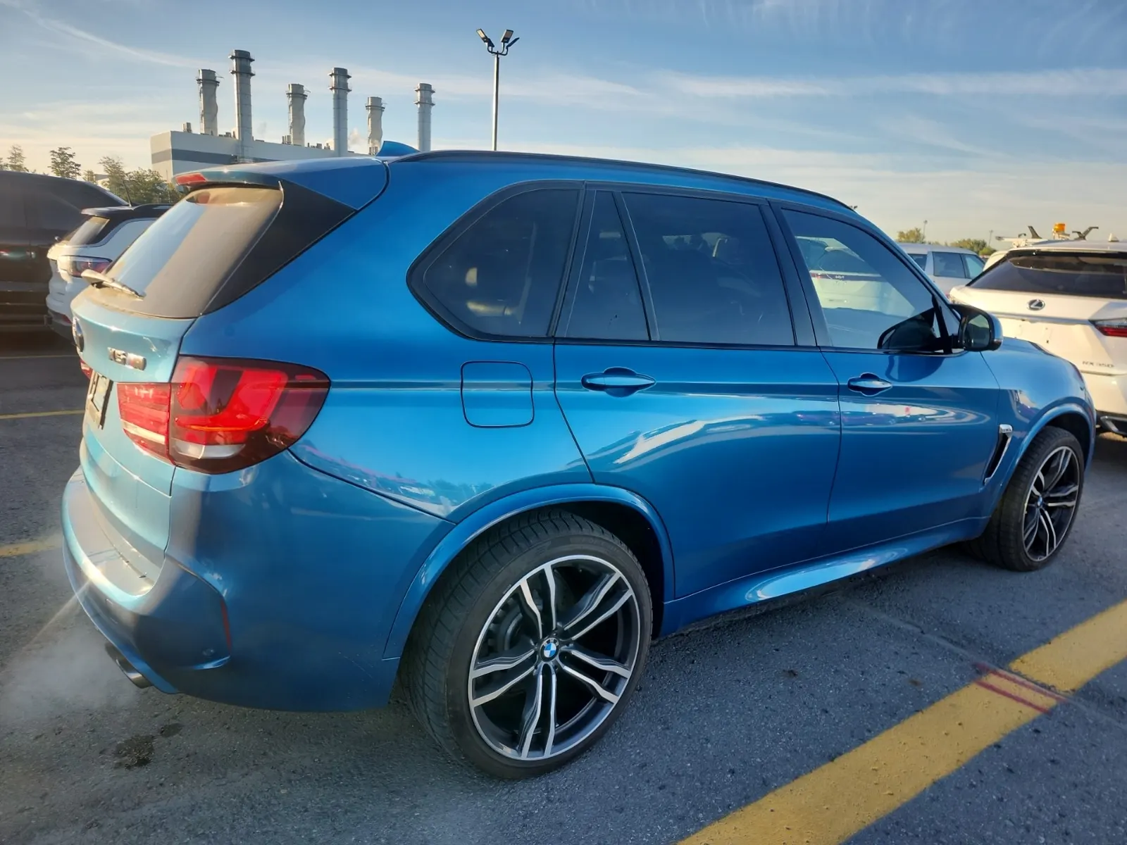 Passenger Rear 3/4 Photo