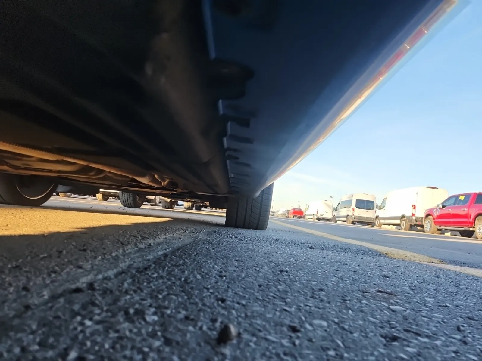 Undercarriage - Passenger Photo
