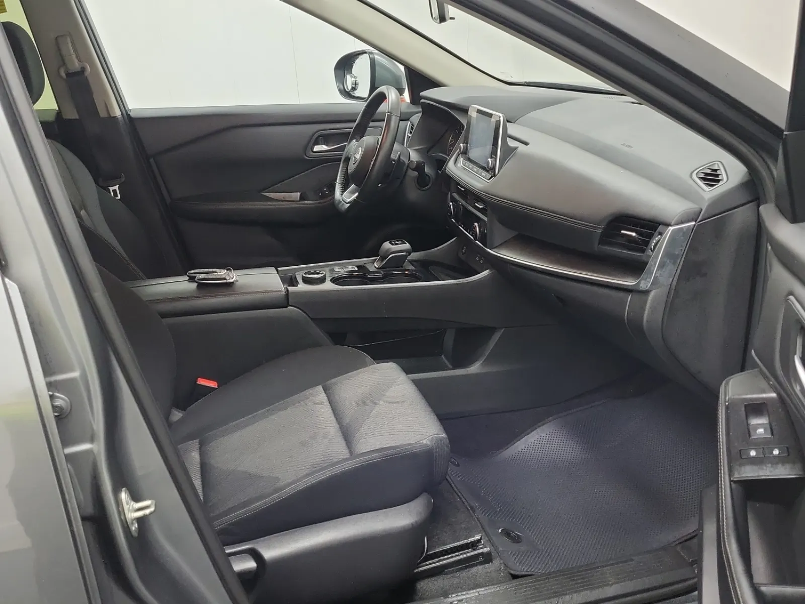 Right Side Interior Photo