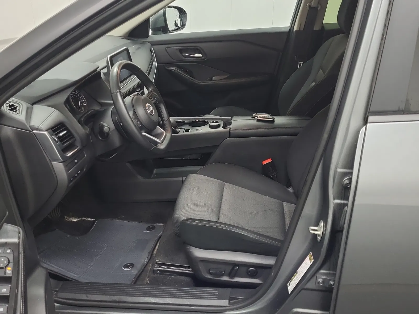 Front Interior Photo