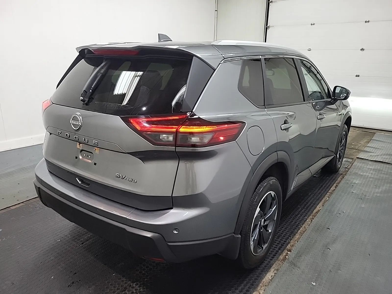 Passenger Rear 3/4 Photo
