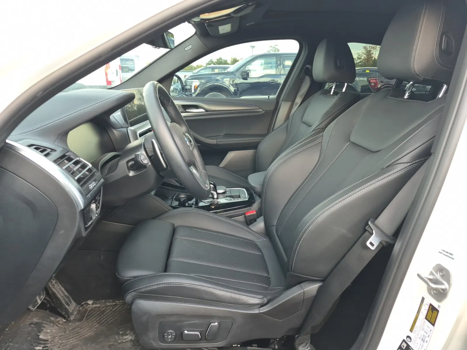 Front Interior Photo