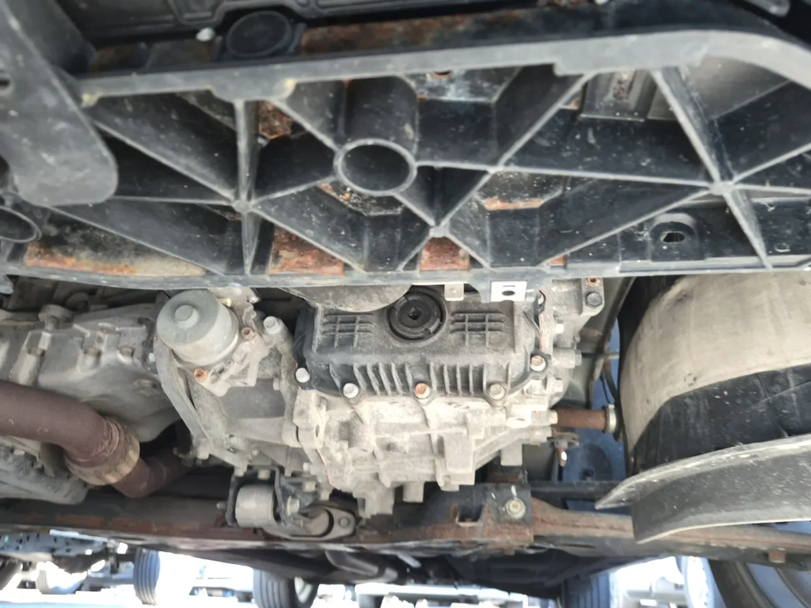 Undercarriage - Front Photo
