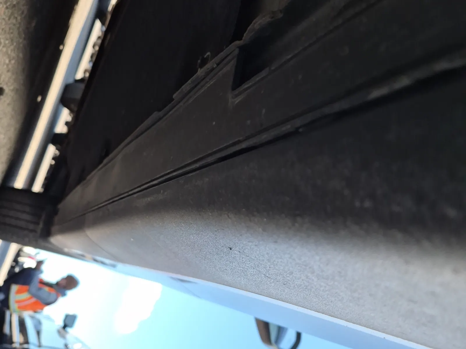Undercarriage - Passenger Photo