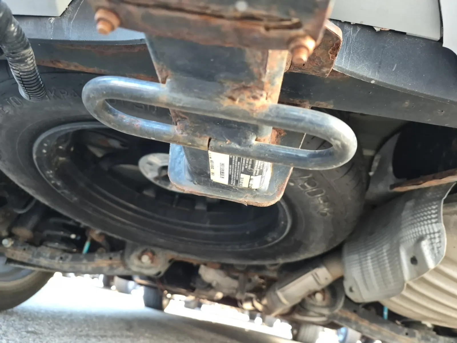 Spare Tire & Wheel Photo