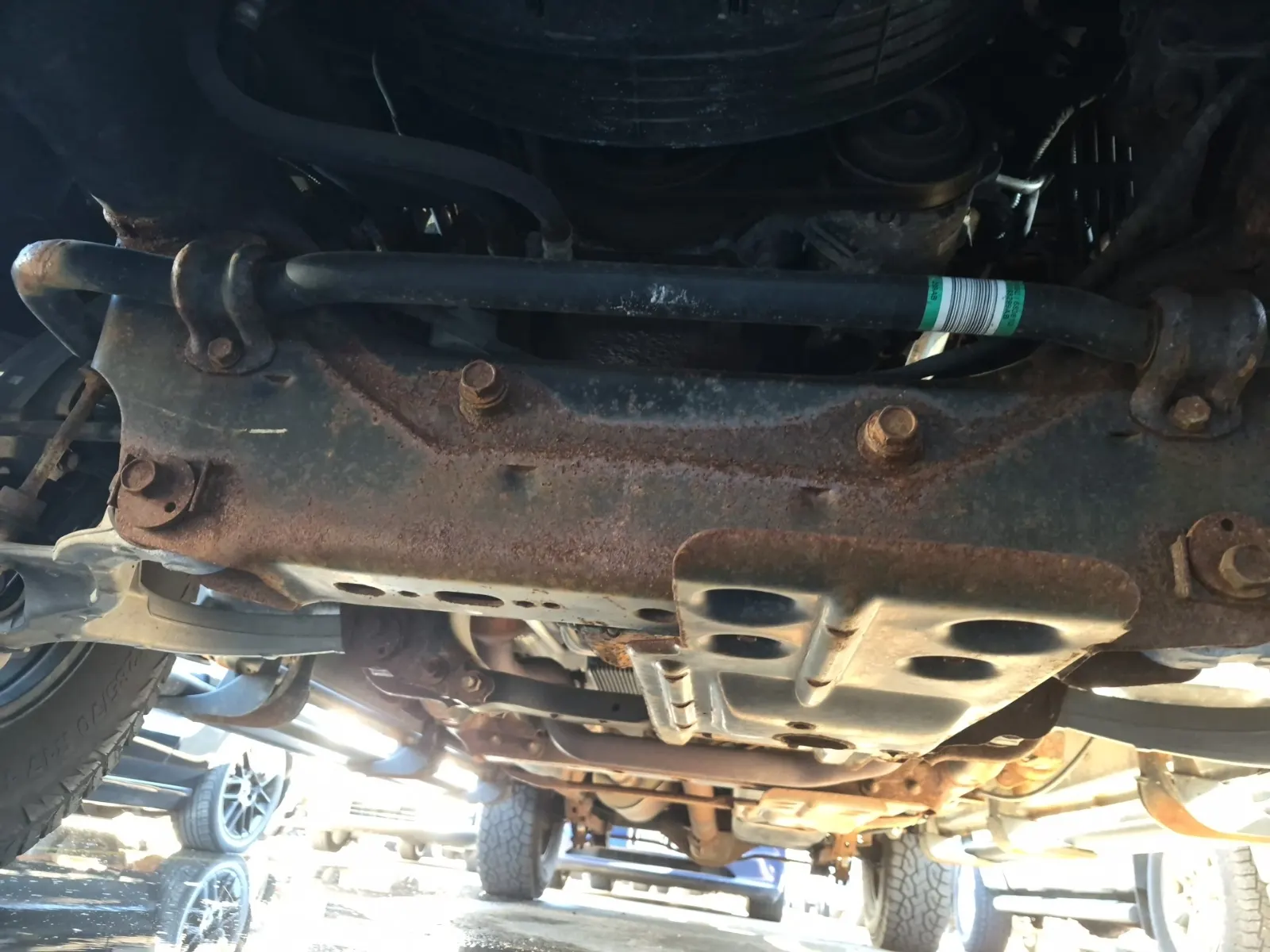 Undercarriage - Front Photo