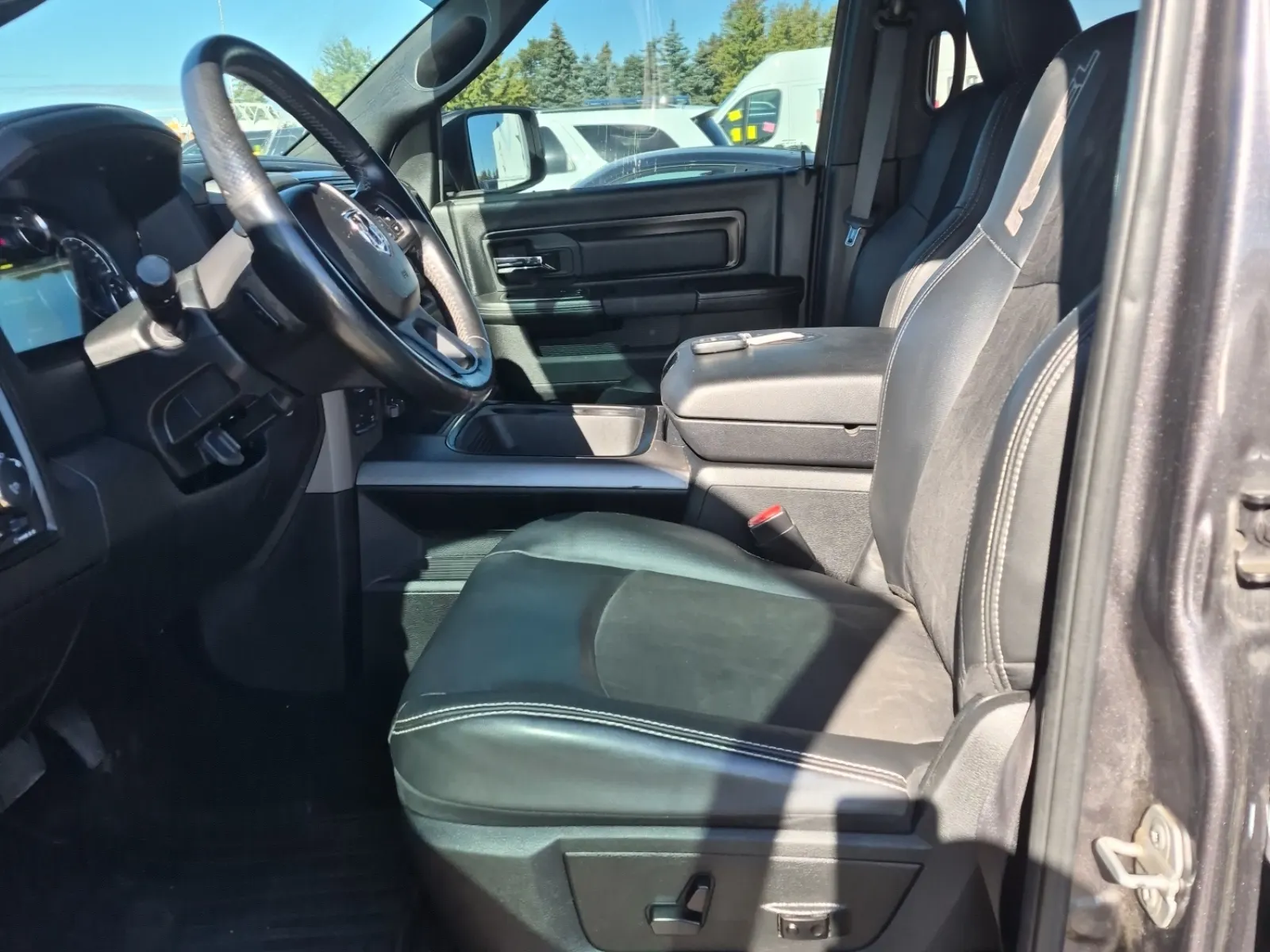 Front Interior Photo