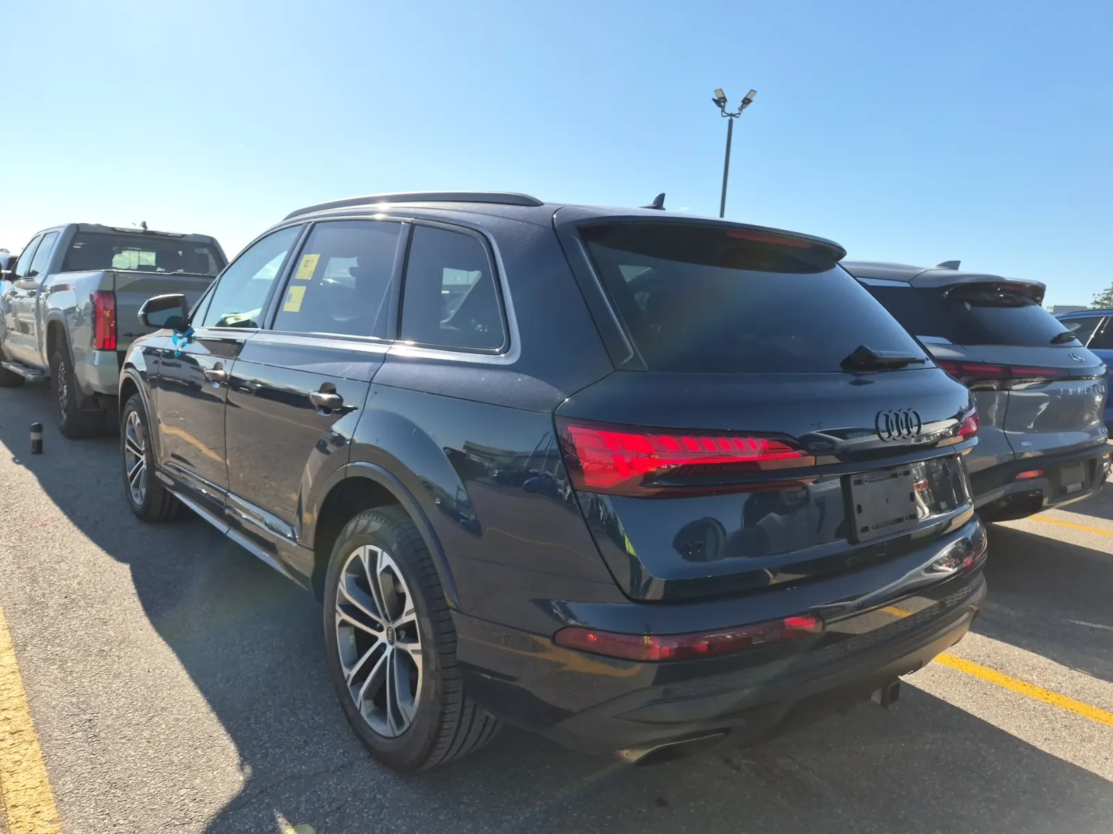 Driver Rear 3/4 Photo