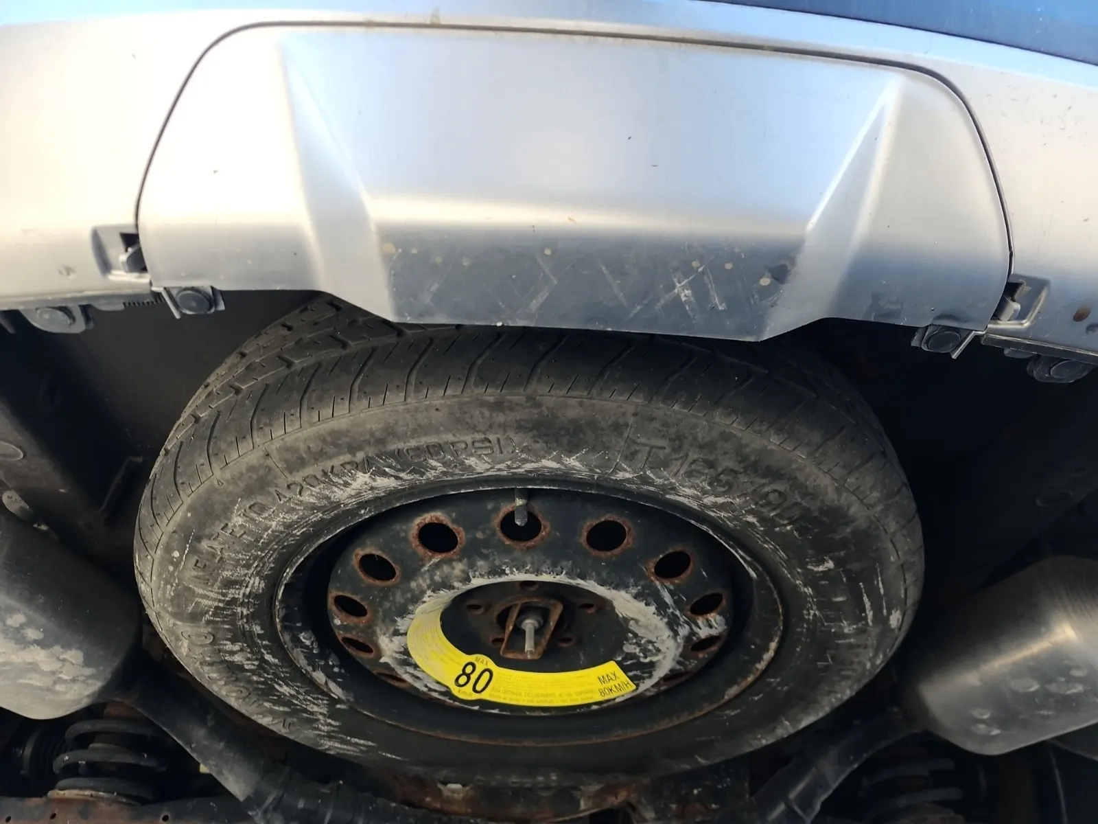 Spare Tire & Wheel Photo