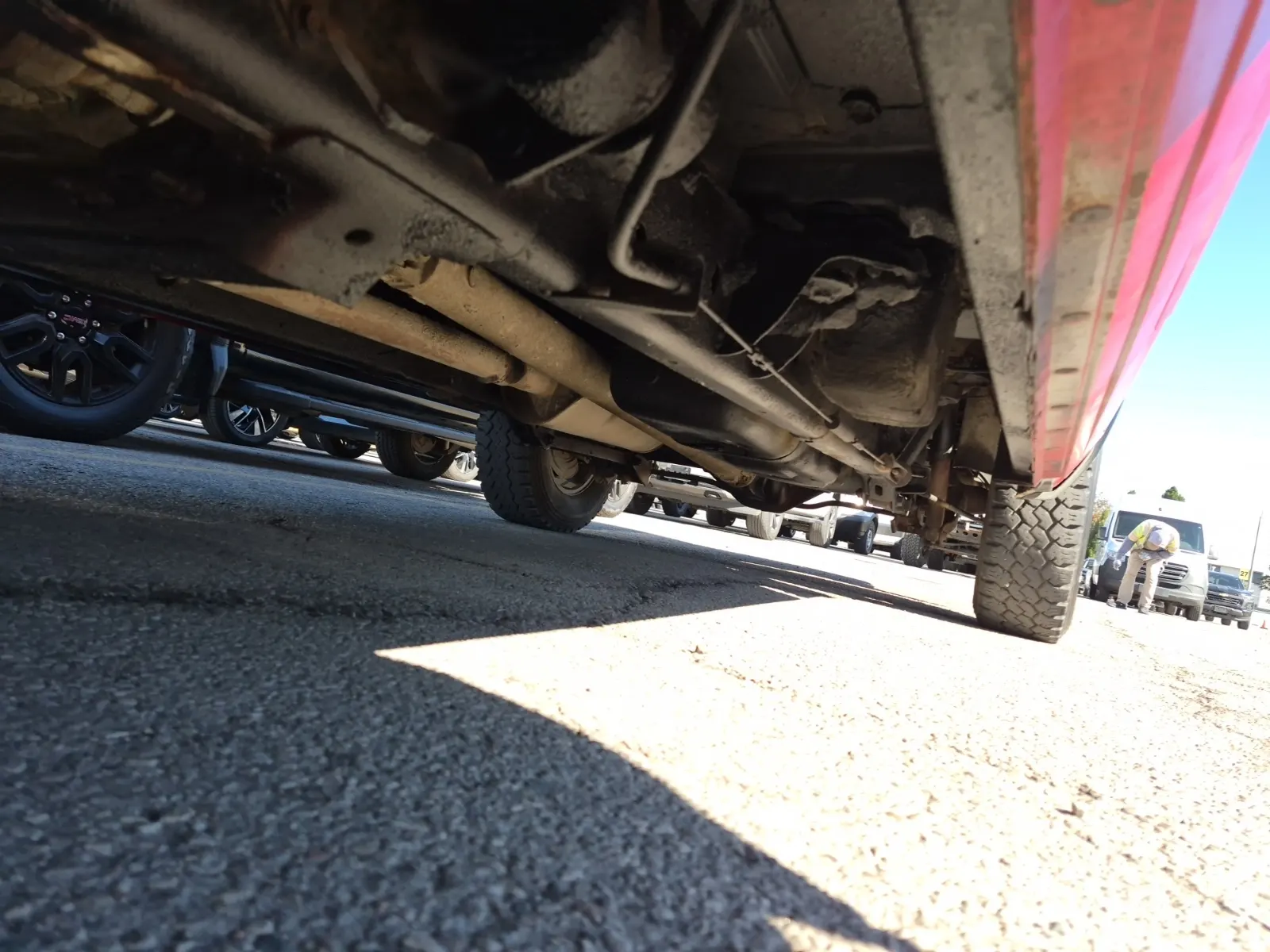 Undercarriage - Driver Photo
