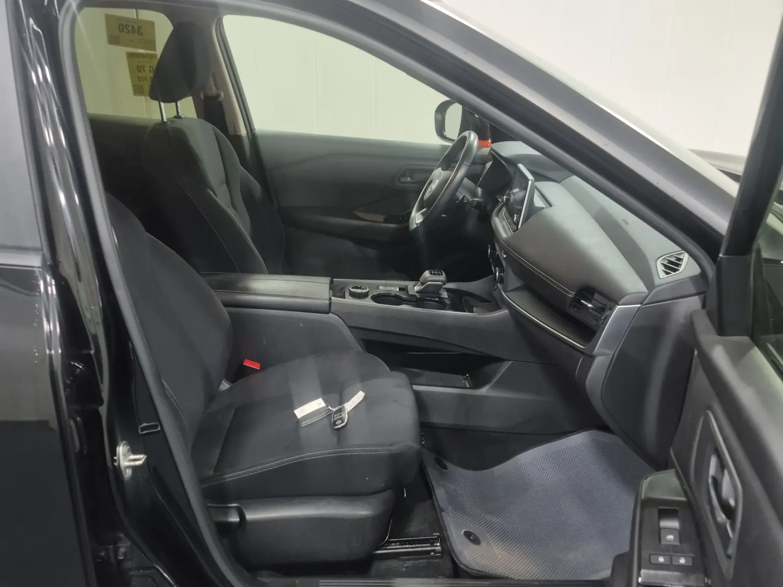 Right Side Interior Photo